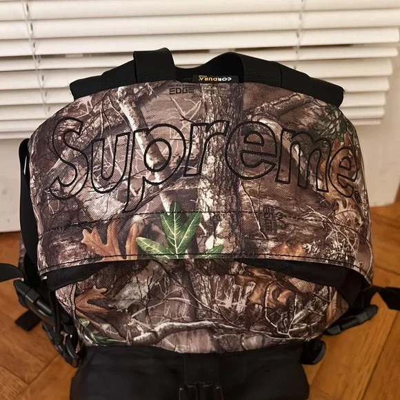 Supreme Backpack real tree camo